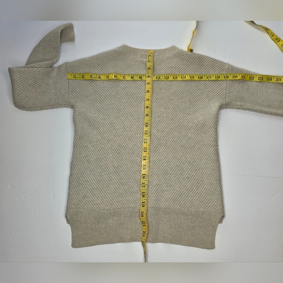 Wilfred Free Italian Made Cream Wool Sweater - Picture 3 of 11